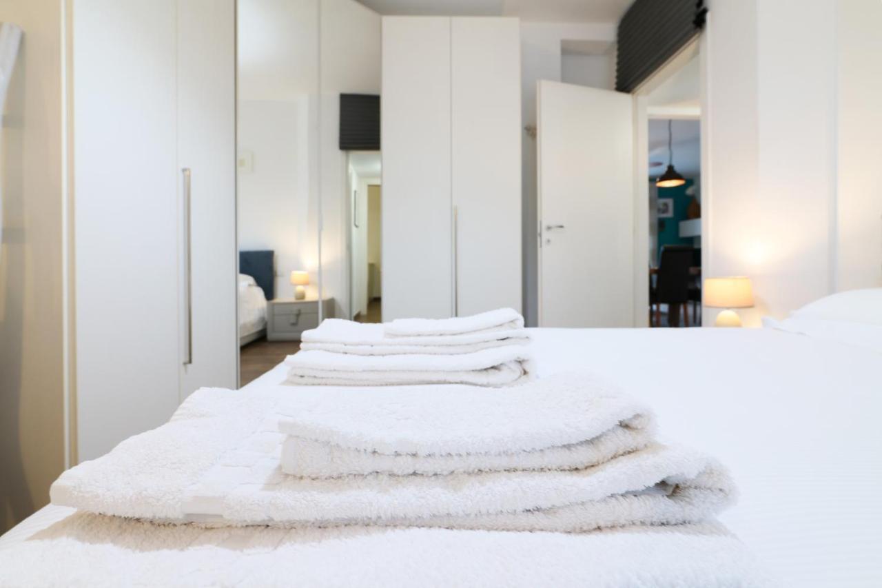 Mila Apartments Battista Milan Exterior photo